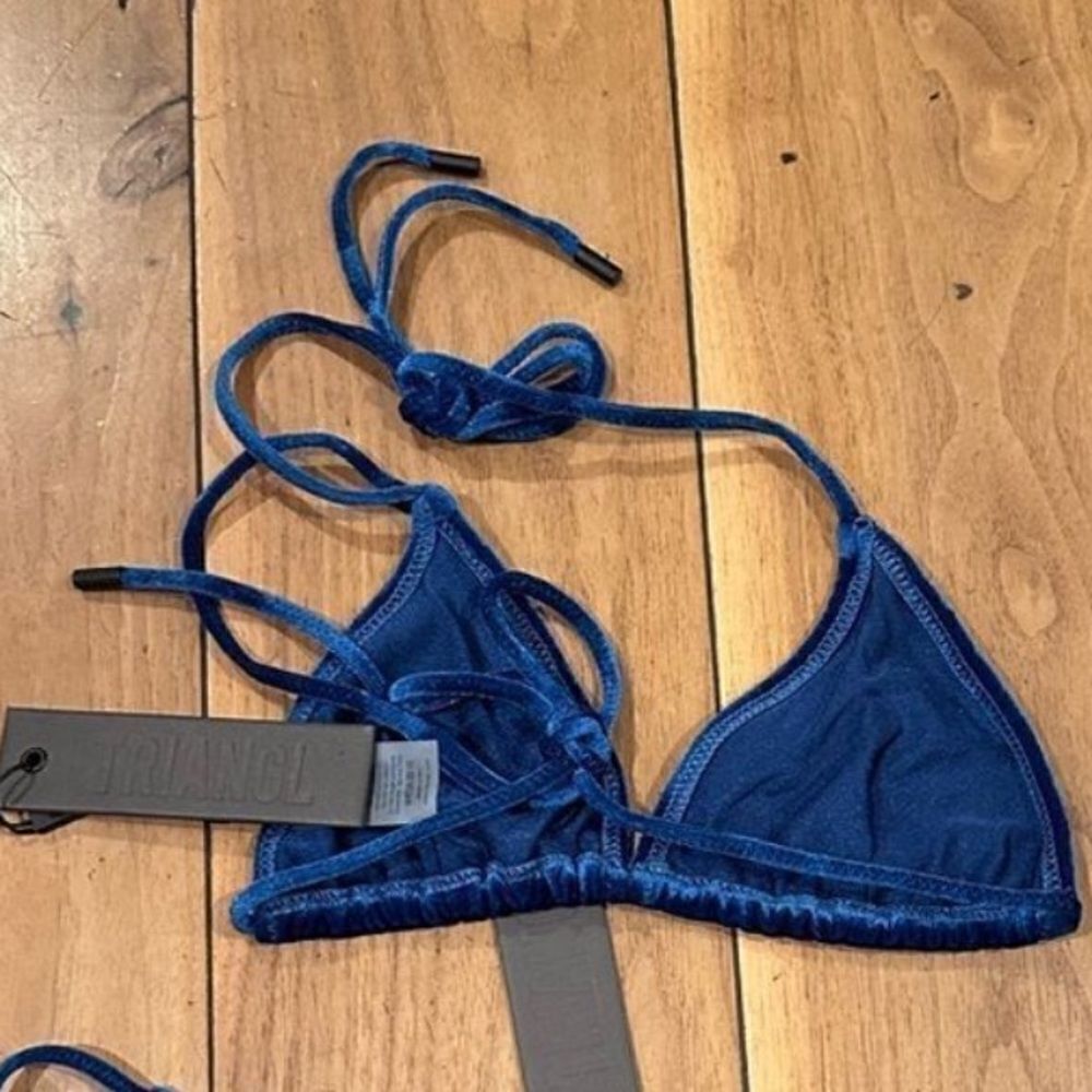 TRIANGL TOP ONLY FREYA - SPACE BLUE NO BAG NEW WITH TAGS - Picture 3 of 4